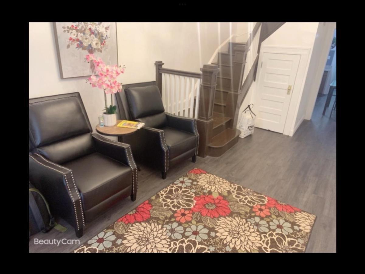 Brand New Bedroom With Tv Next Jhu Baltimore Exterior foto
